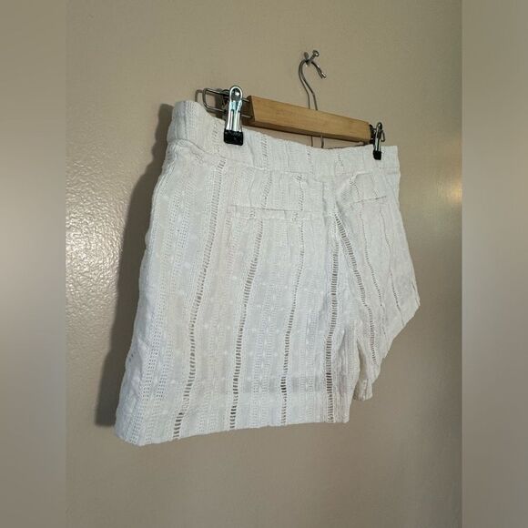 SALE! White Joie Eyelet Cotton Shorts Size 8 EUC - Picture 3 of 7